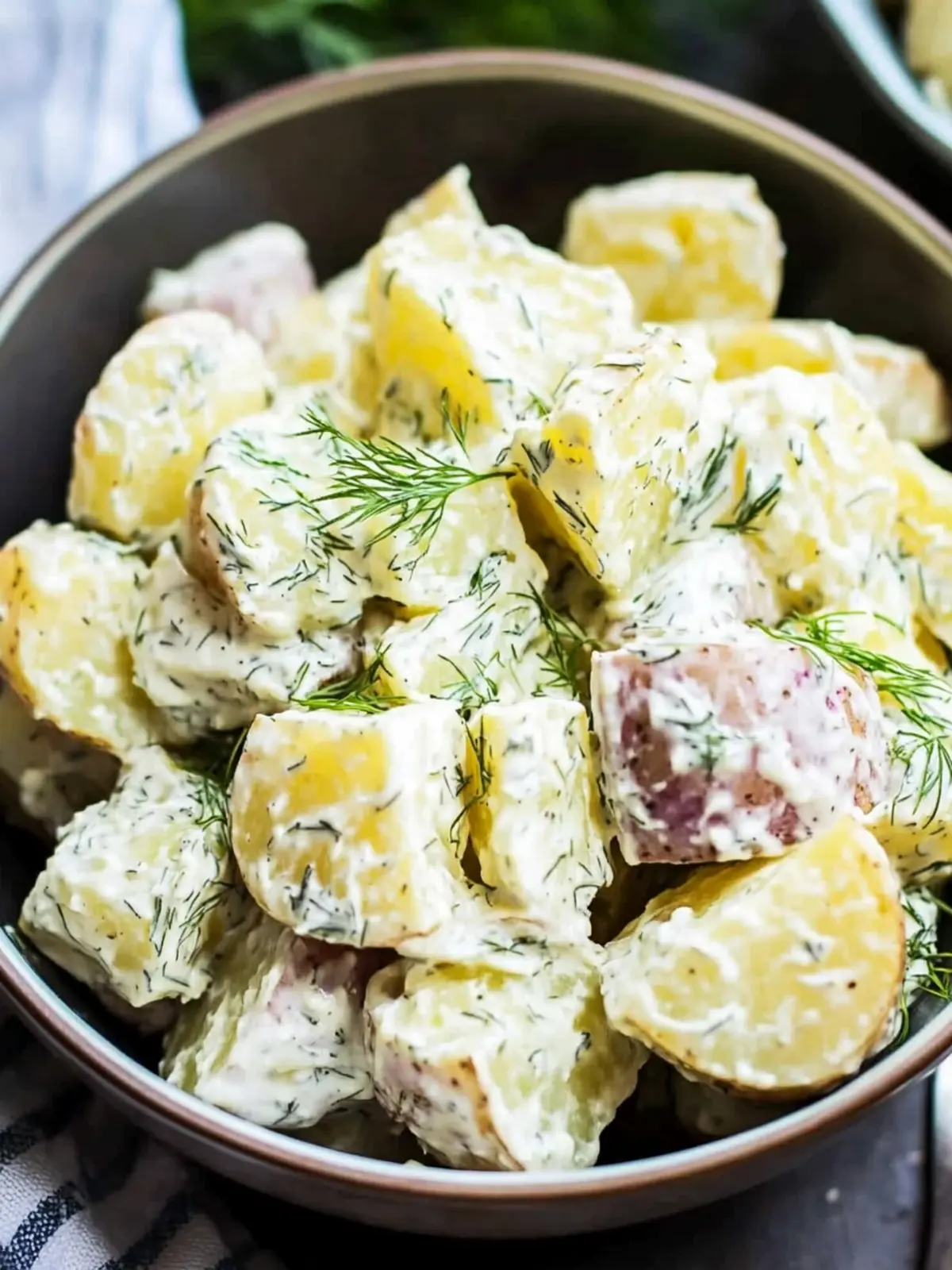 Savory Creamy Dill Potato Salad That’ll Wow Your Guests 2 Creamy Dill Potato Salad